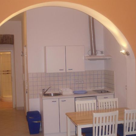 Apartments Jelicic Crikvenica Buitenkant foto